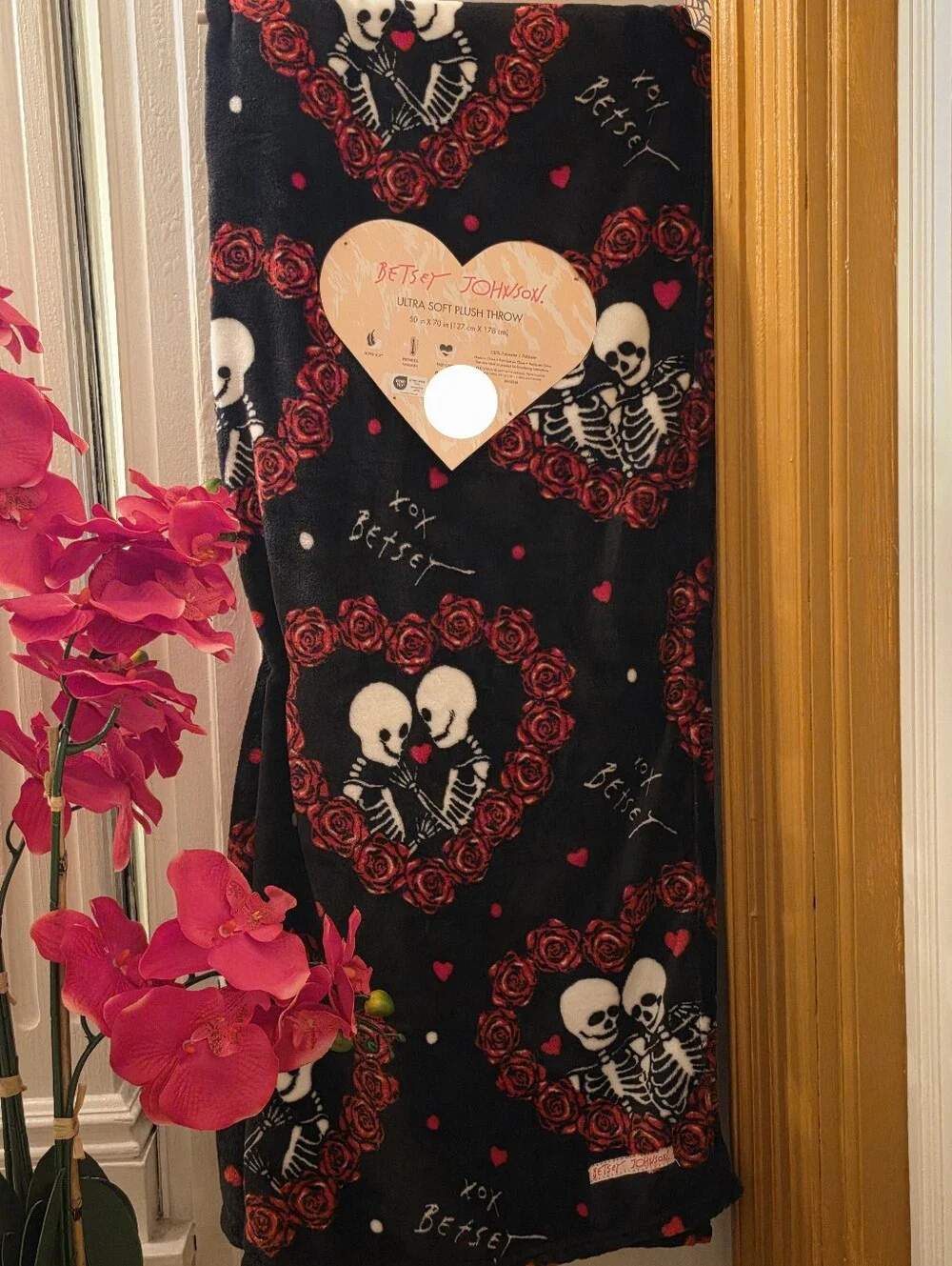 Betsey Johnson Skeleton Roses Heart Ultra Soft Plush Throw Blanket Gothic